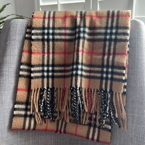 BURBERRY Women’s Scarf
